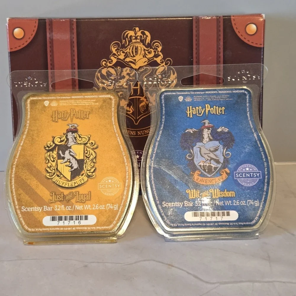 Scentsy HARRY POTTER Hogwarts Houses Wax Bars Collection Box Set w/ 4 Scents NEW